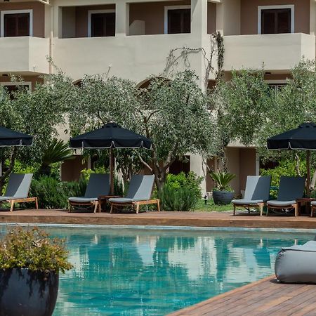 Bitzaro Palace Hotel Kalamákion エクステリア 写真